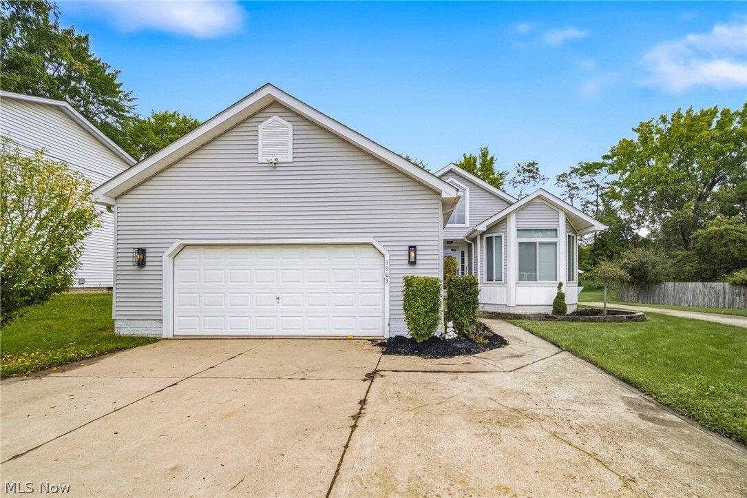 Property Photo:  3903 Laurel Road  OH 44212 