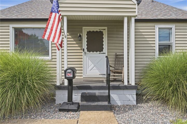 Property Photo: 1815 Sandwith Avenue SW OH 44706