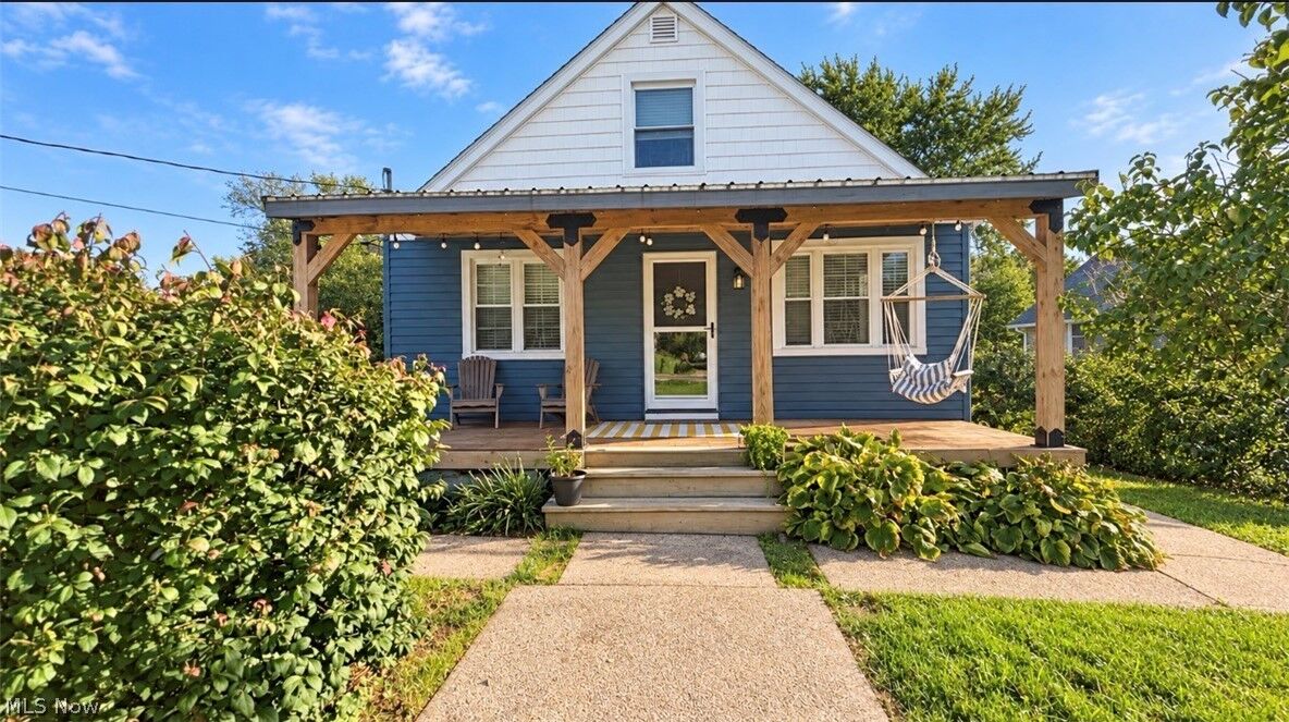 Property Photo: 370 Eastwood Avenue OH 44278