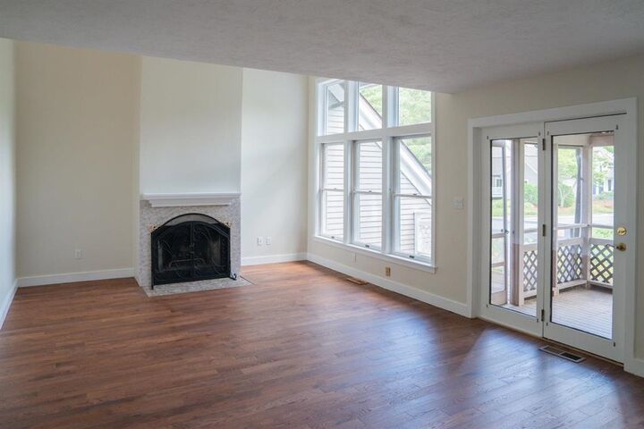 Property Photo:  57 Green Heron Lane  NH 03062 