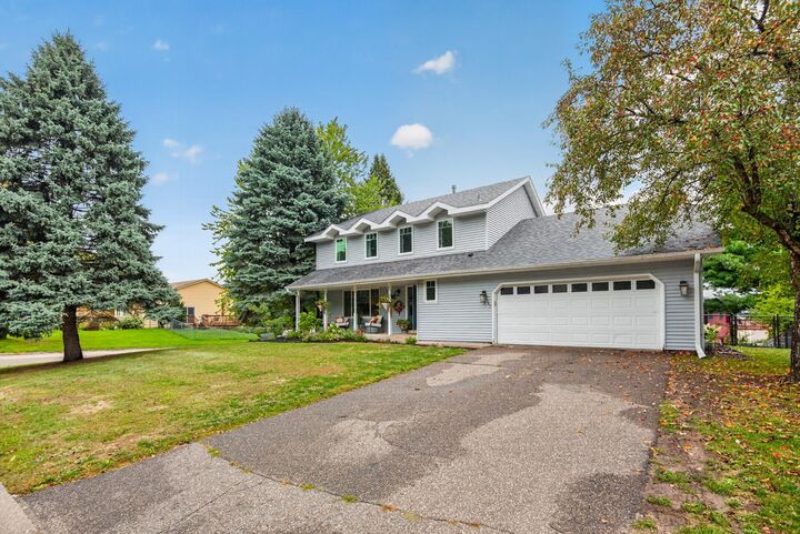 Property Photo:  2347 Heath Avenue N  MN 55128 