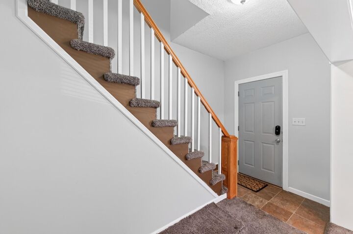 Property Photo: 1076 Ross Avenue MN 55106
