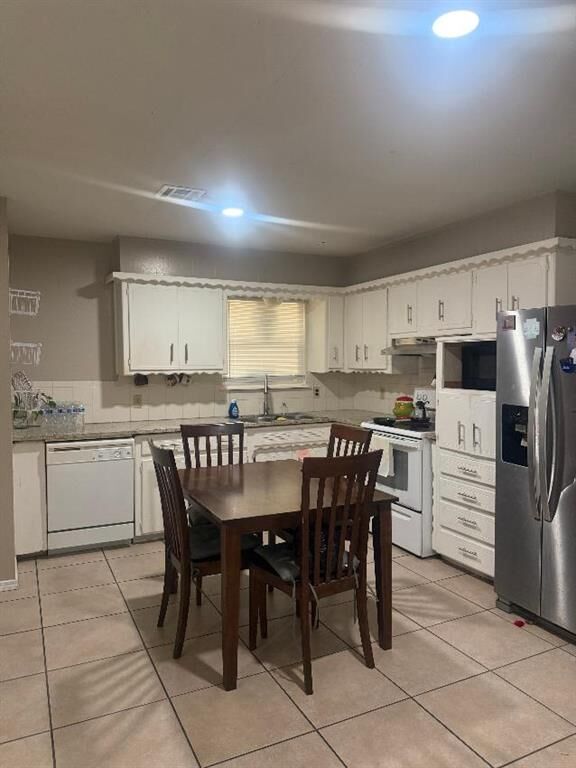 Property Photo:  513 SW 69th Street  OK 73139 
