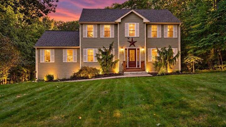 Property Photo:  138 Walnut  MA 01516 