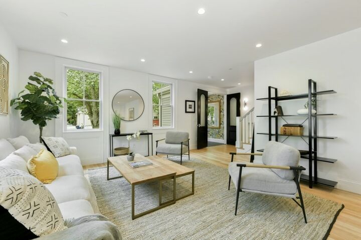 Property Photo: 15 Pleasant St 1 MA 02139