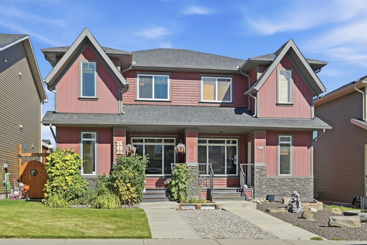 Property Photo:  110 Fireside Cove  AB T4C 0X4 