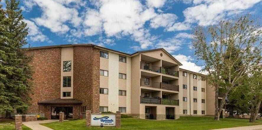 Property Photo:  85 Foxbend Crescent N 303  AB T1H 5T4 