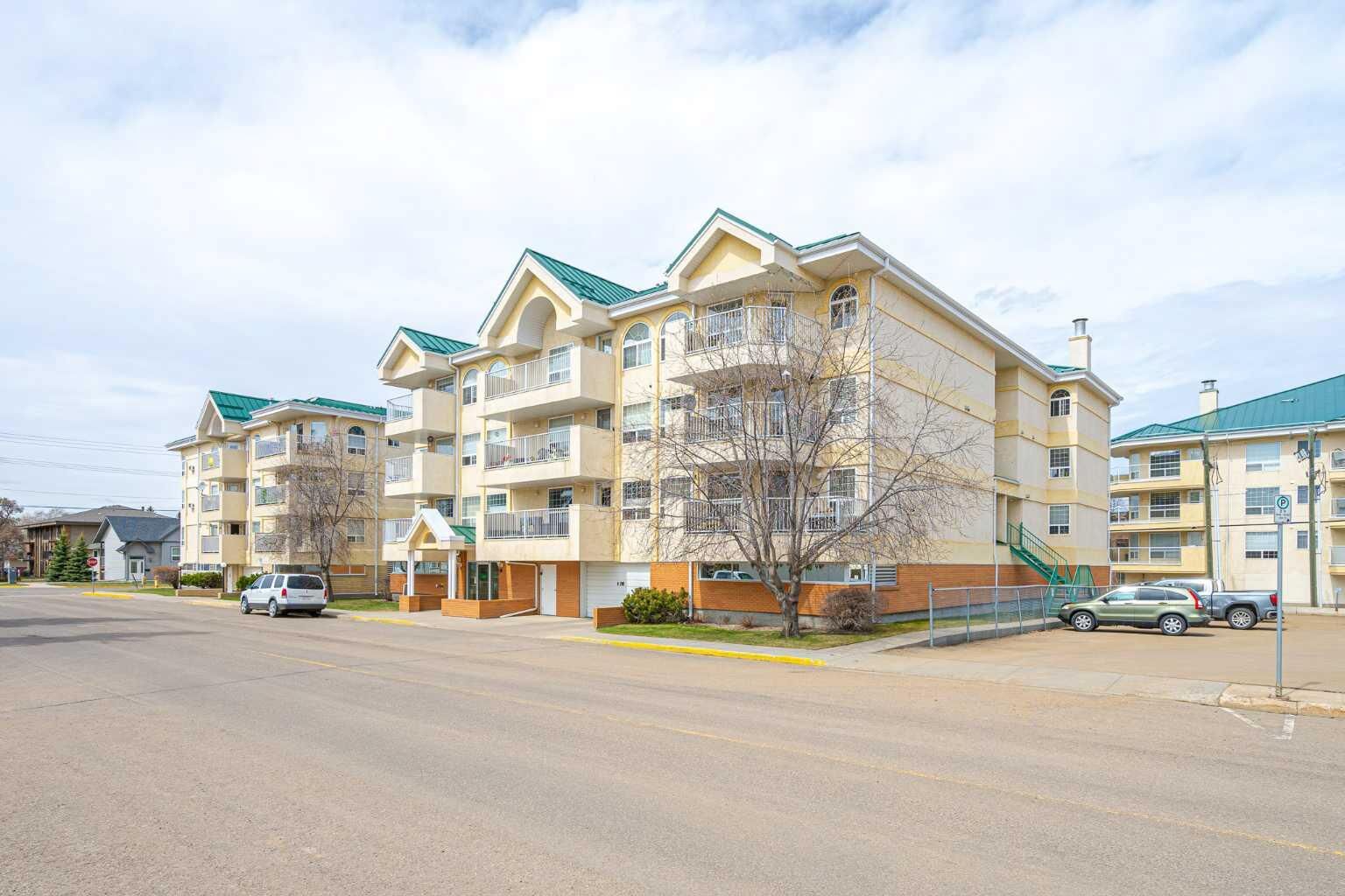 Property Photo:  5116 49 Street 105  AB T9V 0K4 