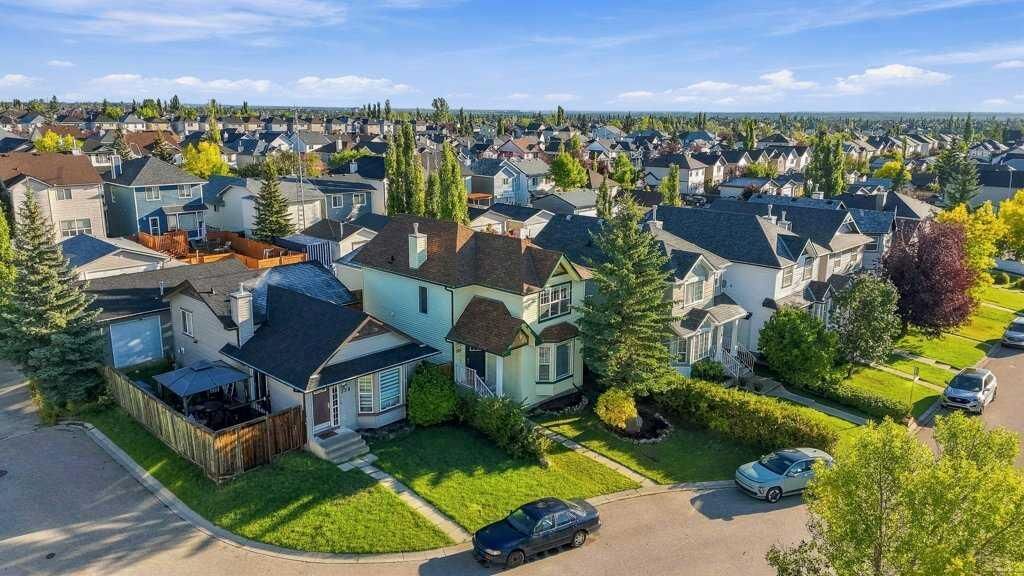 Property Photo:  334 Bridlewood Court SW  AB T2Y 3T6 
