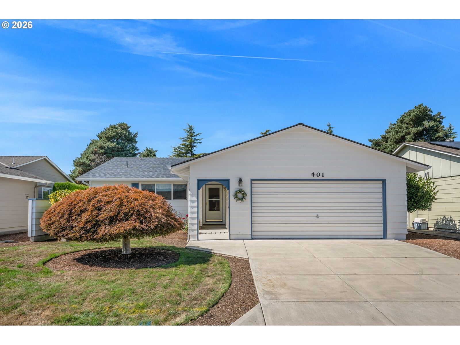 Property Photo:  401 S Cascade Dr  OR 97071 