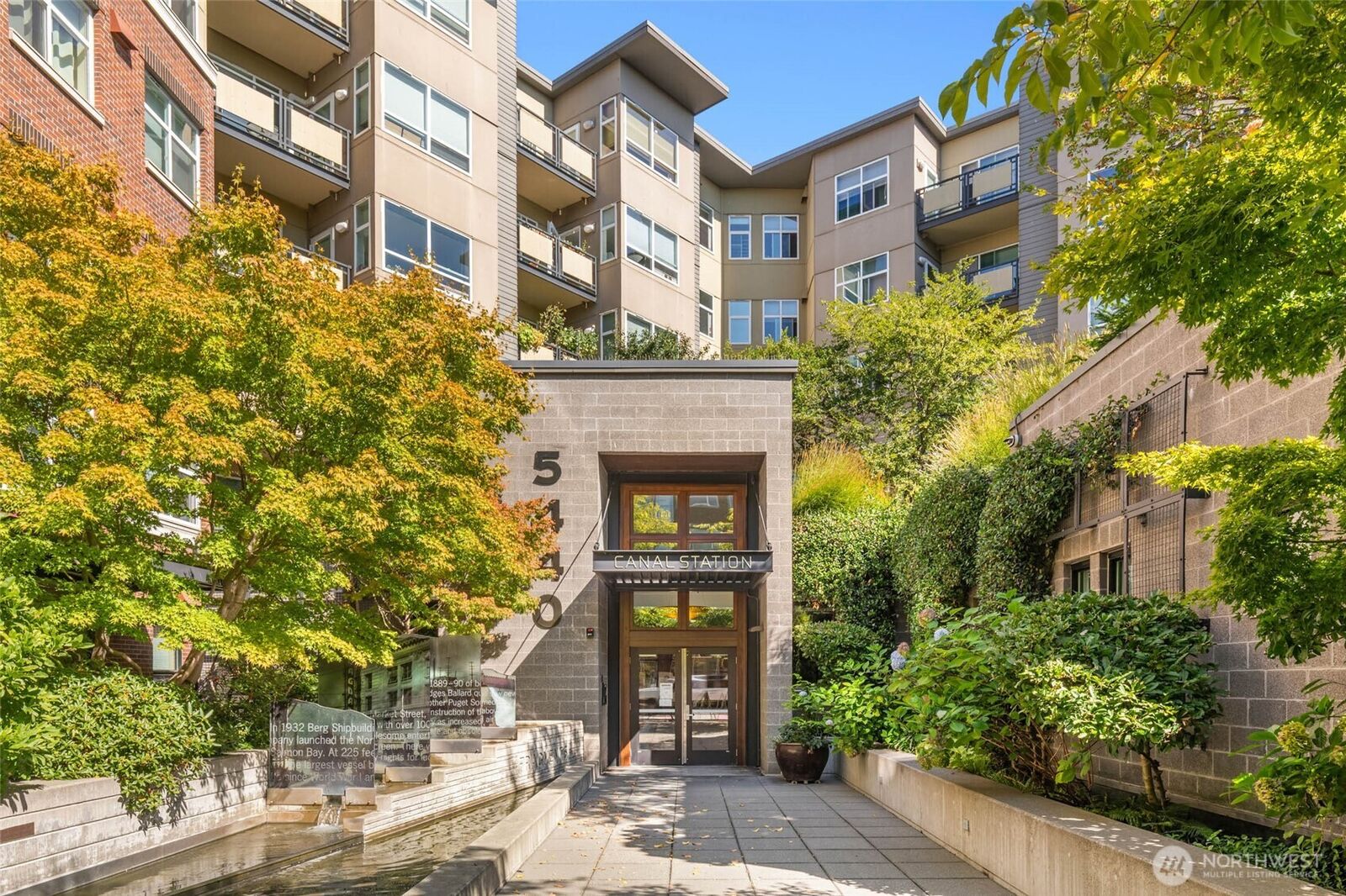 Property Photo: 5440 Leary Avenue NW 331 WA 98107