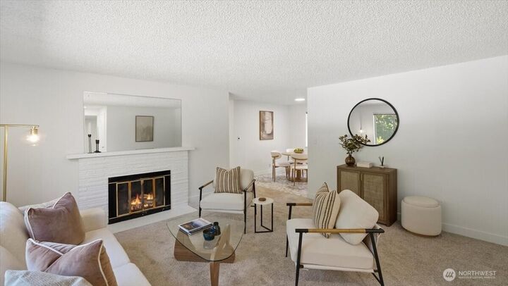 Property Photo:  20926  74th Avenue W  WA 98026 