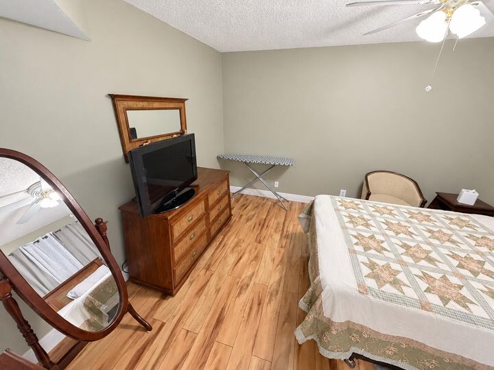 Property Photo:  3810 Via Poinciana 303  FL 33467 