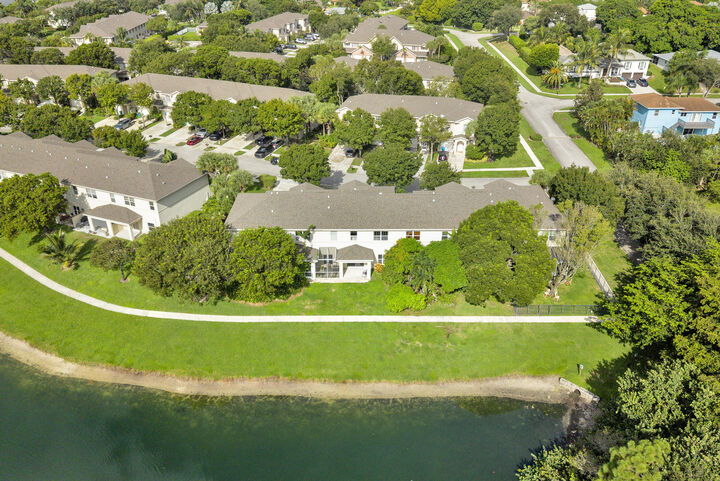 Property Photo: 310 Spruce Street FL 33426