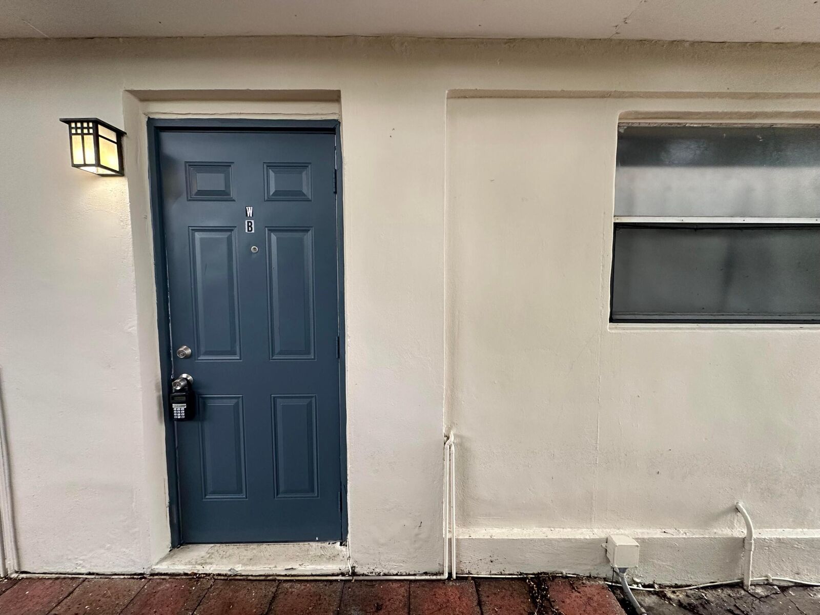 Property Photo:  195 SE 10th Street 3  FL 33441 