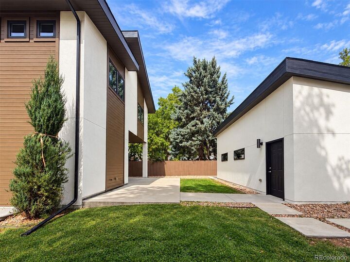 Property Photo: 1560 S Monroe Street CO 80210