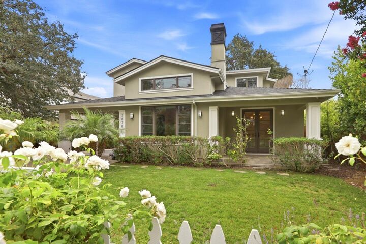 Property Photo: 3878 Magnolia Drive CA 94306