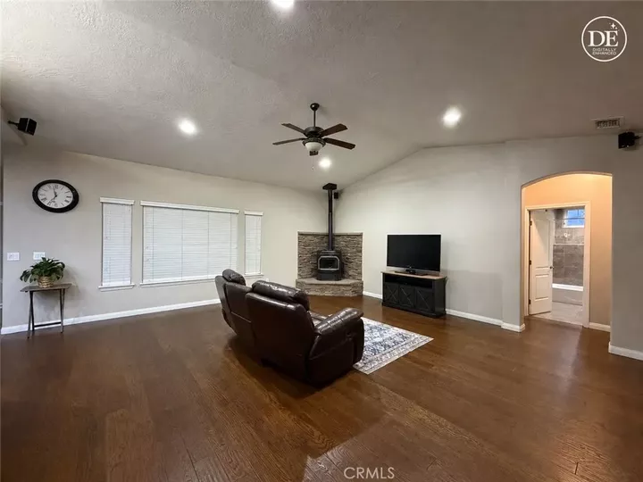 Property Photo: 28454 Waterman CA 92311