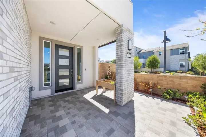 Property Photo:  427 Flycatcher  CA 92618 