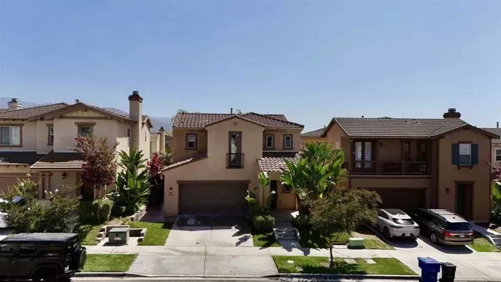 Property Photo: 2372 Wander Street CA 91915