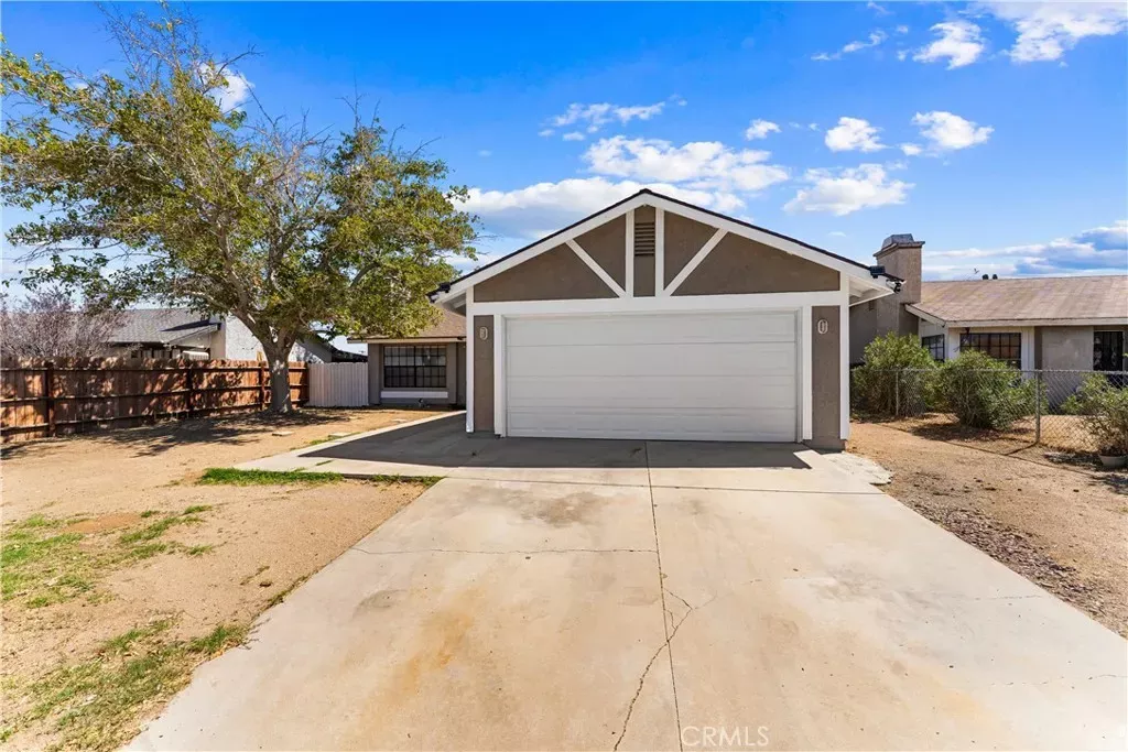 Property Photo:  38470 Division  CA 93550 
