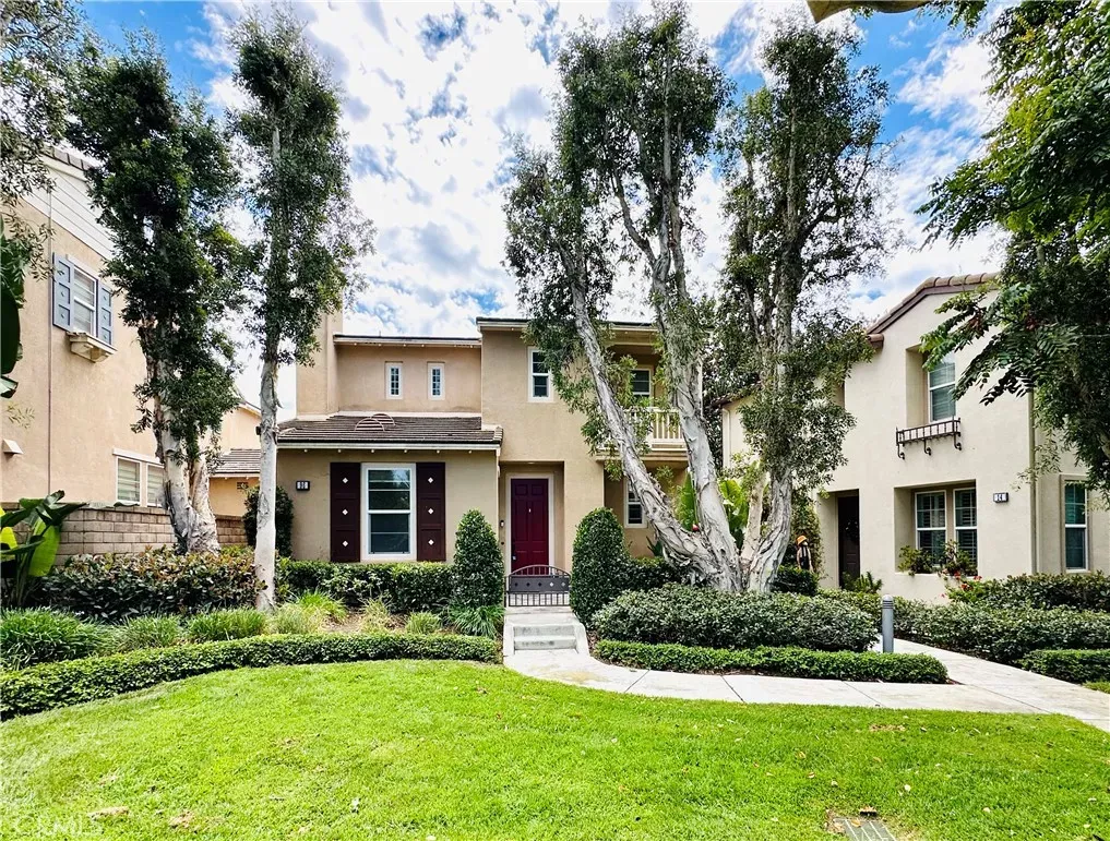 Property Photo:  96 Canopy  CA 92603 