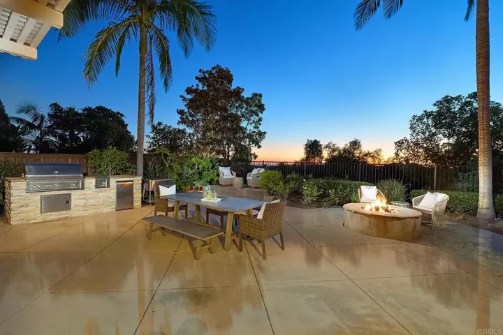 Property Photo:  6317 Encanto Drive  CA 92009 