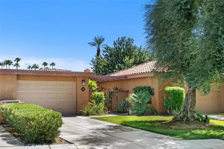 Property Photo:  92 La Cerra  CA 92270 