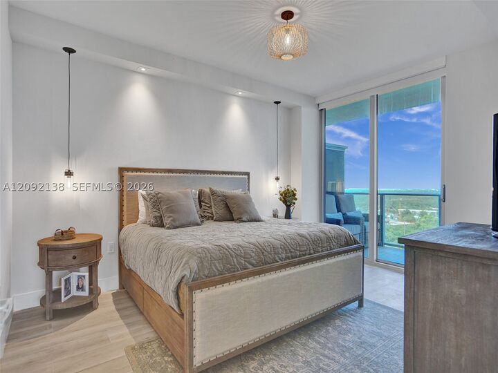 Property Photo: 16385 Biscayne Blvd 2107 FL 33160