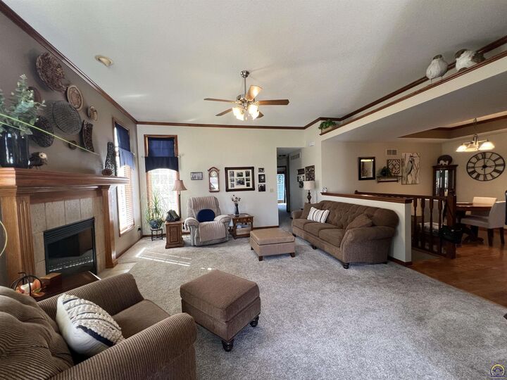 Property Photo:  3339 SW Mariposa Pl  KS 66614 
