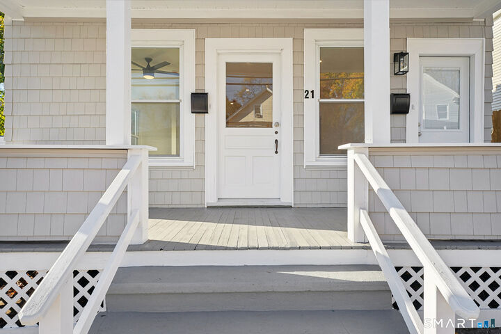 Property Photo:  21 Soundview Avenue  CT 06854 