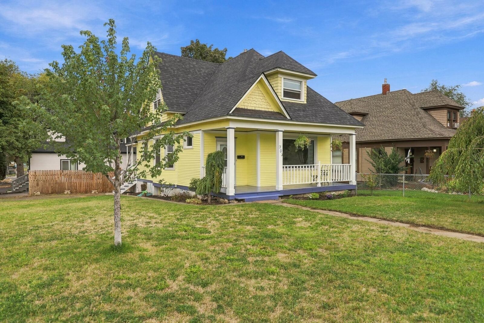 Property Photo:  703 W Spofford Ave  WA 99205 