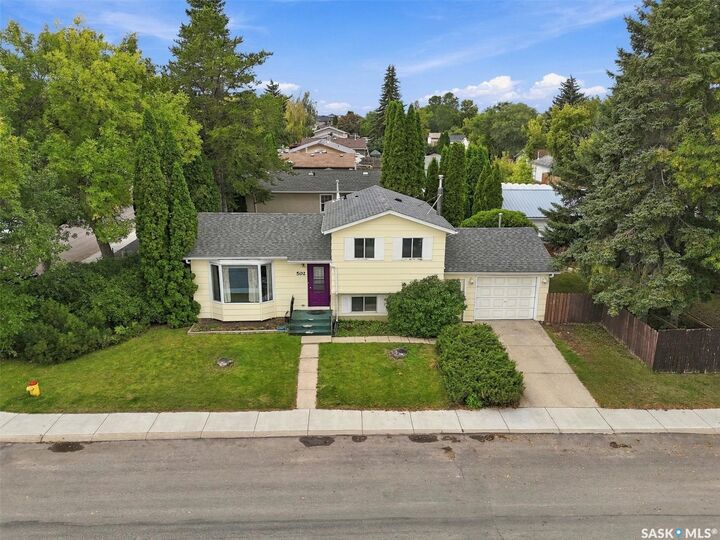 Property Photo:  502 Michener Way  SK S7L 5V4 