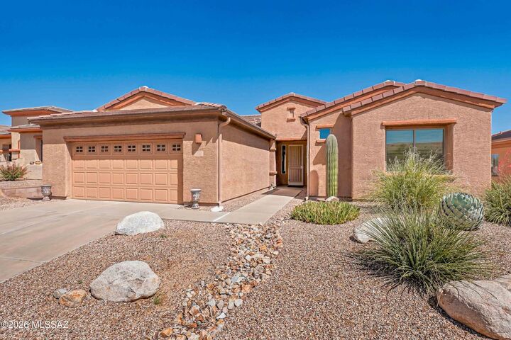 Property Photo:  986 W Bosch Drive  AZ 85614 