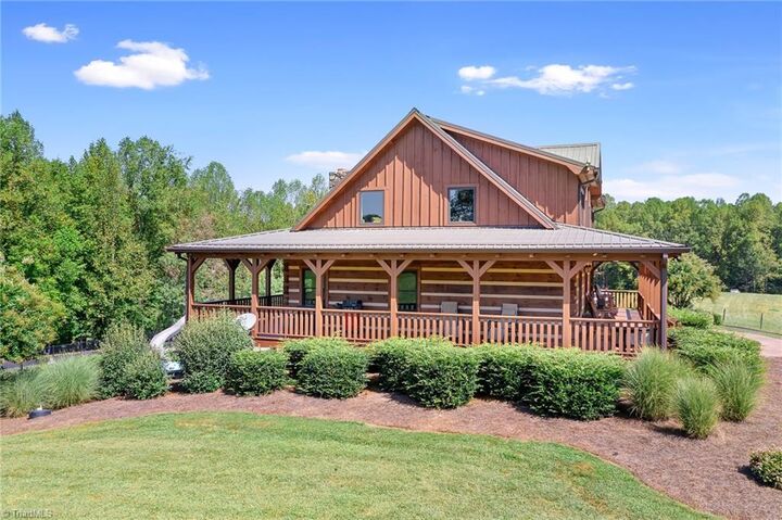 Property Photo:  151 Farm Side Lane  NC 27041 