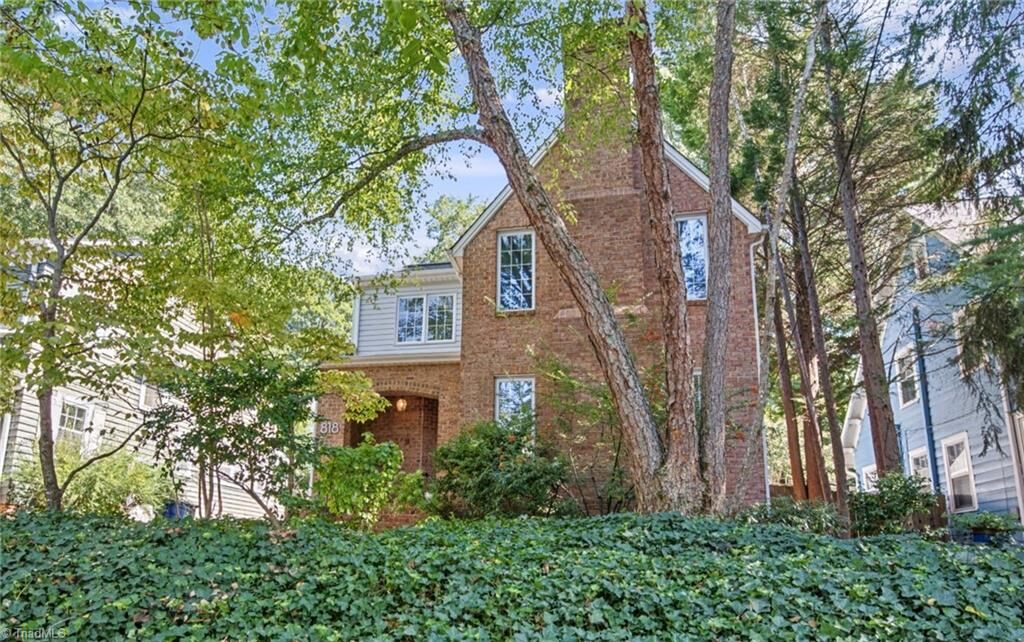 Property Photo:  818 Carolina Avenue  NC 27101 