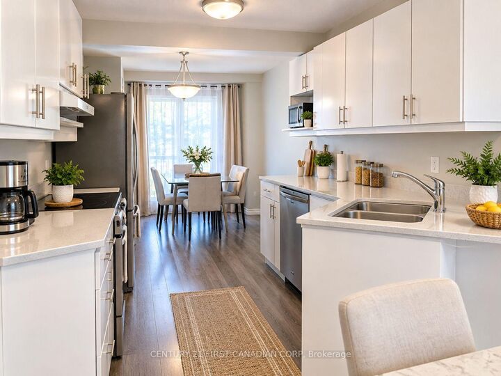 Property Photo:  3400 Castle Rock Place 20  ON N6L 0E4 