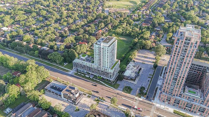 Property Photo:  3220 Sheppard Avenue 1707  ON M1T 0B7 