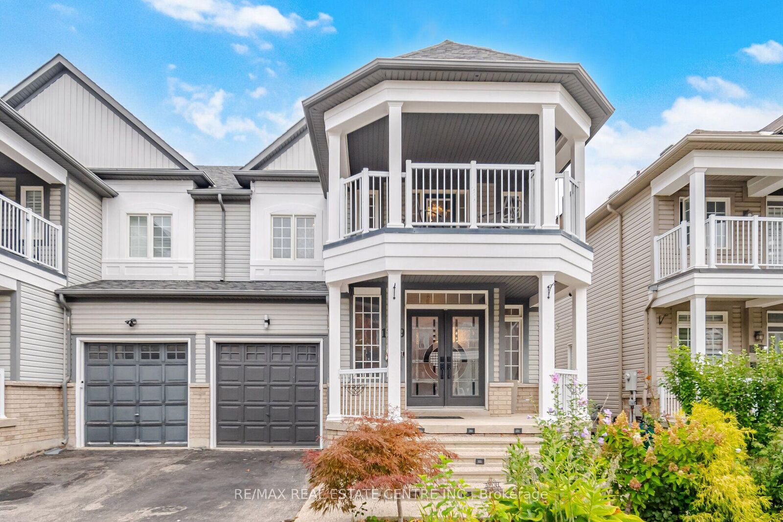 Property Photo:  1109 Bonin Crescent  ON L9T 0B2 