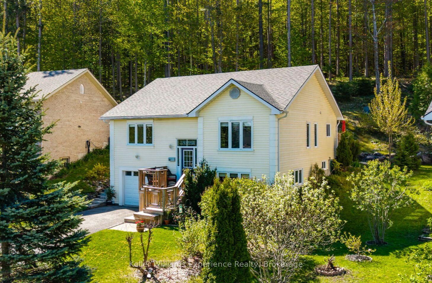 Property Photo:  53 Therrien Court  ON L9M 1P6 
