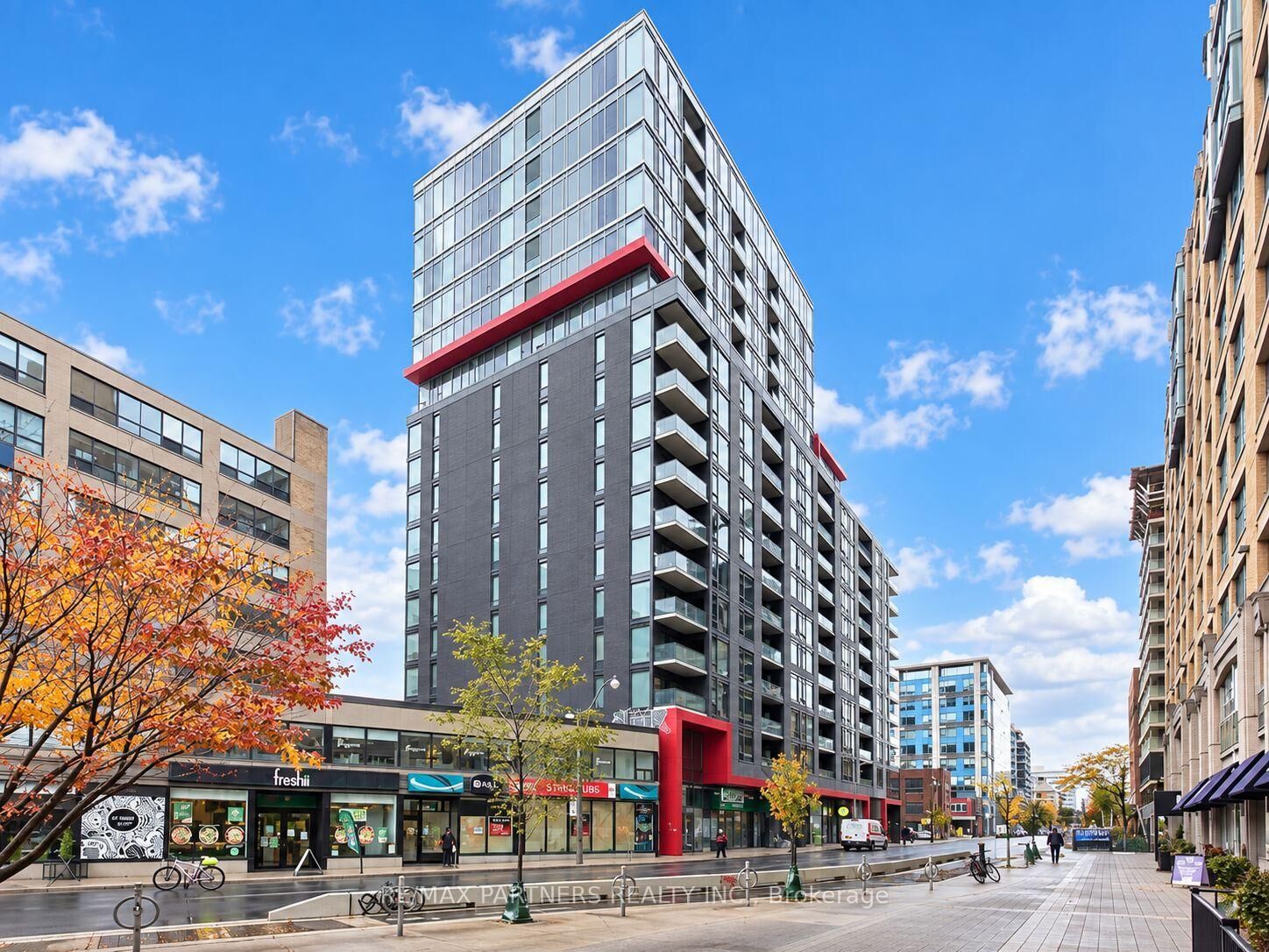 Property Photo:  435 Richmond Street W 707  ON M5V 0N3 
