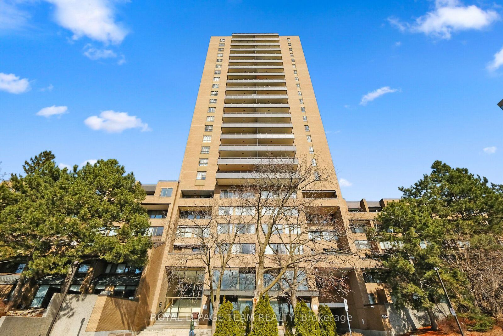 Property Photo:  515 St Laurent Boulevard 2012  ON K1K 3X5 