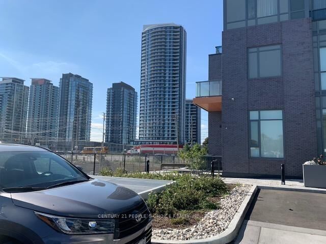 Property Photo:  8 Nahani Way 3302  ON L4Z 0C6 