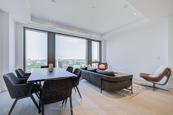 Property Photo: 1315 Bay Street 2202 ON M5R 0E4