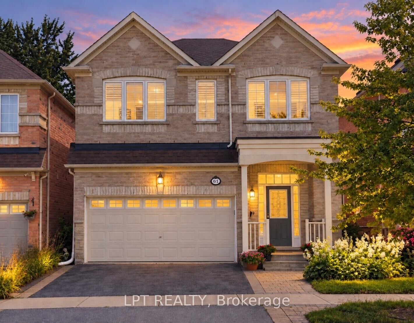 Property Photo:  61 Minerva Avenue  ON M1M 0C2 