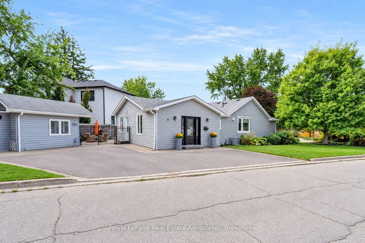 Property Photo:  11 Churchill Crescent  ON L7G 2M8 
