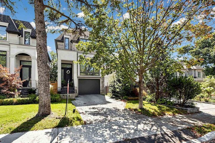 Photo de la propriété: 171 Elmwood Avenue ON M2N 3M3