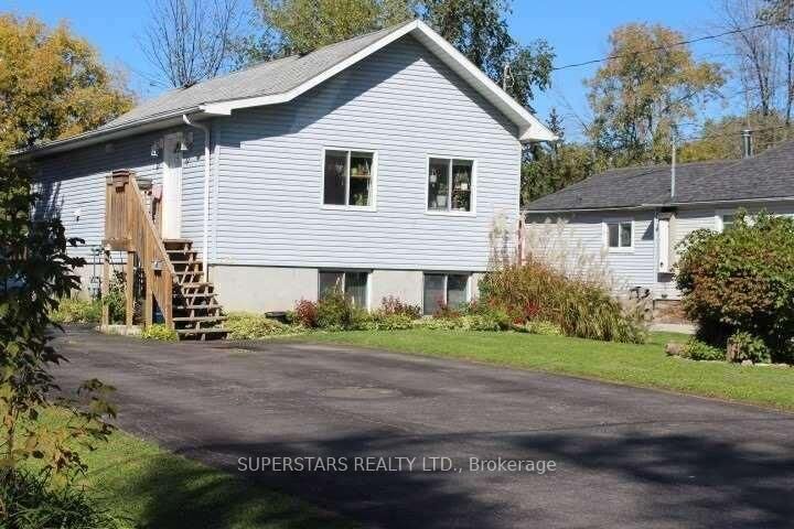 Property Photo:  276 Parkwood Avenue Bsmt  ON L4P 2X3 