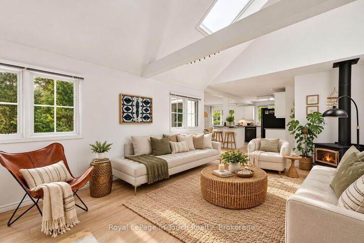 Property Photo:  6 Arbor Road  ON L0L 2J0 