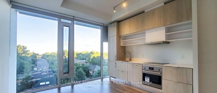 Property Photo:  8 Hillsdale Avenue E 938  ON M4S 0B2 